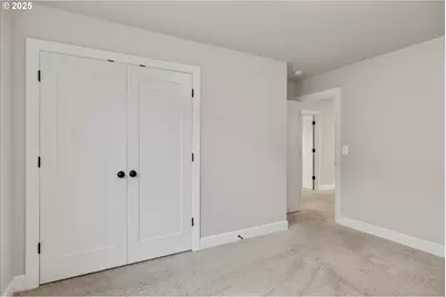 1009 NE 17th Ave, Canby, OR 97013 - Photo 25