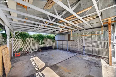 246 E Main St, Coquille, OR 97423 - Photo 45