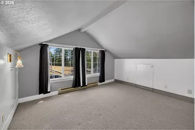 246 E Main St, Coquille, OR 97423 - Photo 31