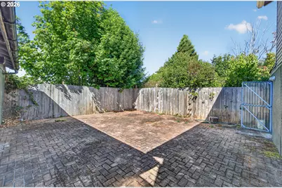 246 E Main St, Coquille, OR 97423 - Photo 43
