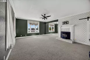 246 E Main St, Coquille, OR 97423 - Photo 15