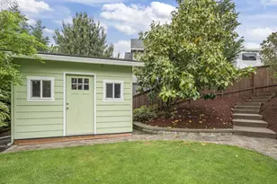 447 NW Mount Mazama St, McMinnville, OR 97128 - Photo 43