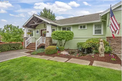 447 NW Mt Mazama St, McMinnville, OR 97128 - Photo 3