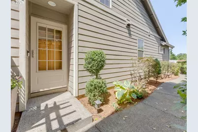 8015 NE 61st St, Vancouver, WA 98662 - Photo 3