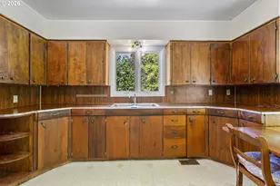 18300 Bryant Rd, Lake Oswego, OR 97034 - Photo 17