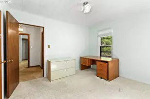 18300 Bryant Rd, Lake Oswego, OR 97034 - Photo 23