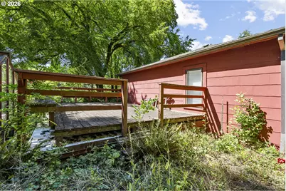 18300 Bryant Rd, Lake Oswego, OR 97034 - Photo 35