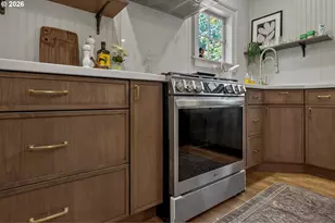 2714 NE Everett St, Portland, OR 97232 - Photo 15