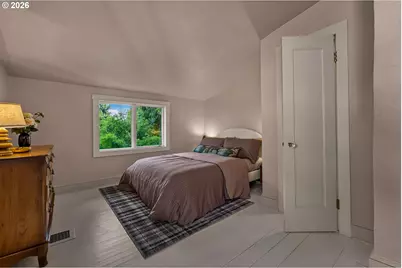 2714 NE Everett St, Portland, OR 97232 - Photo 29