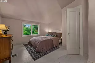 2714 NE Everett St, Portland, OR 97232 - Photo 29