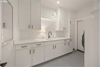 13305 Amber Pl, Lake Oswego, OR 97034 - Photo 37