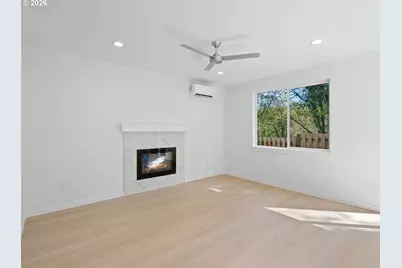 2260 NE 207th Pl, Fairview, OR 97024 - Photo 3