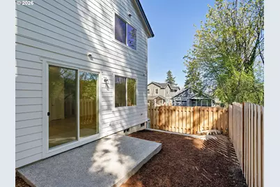 2260 NE 207th Pl, Fairview, OR 97024 - Photo 31