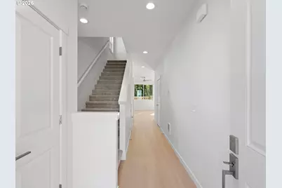 2260 NE 207th Pl, Fairview, OR 97024 - Photo 3