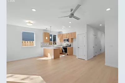 2260 NE 207th Pl, Fairview, OR 97024 - Photo 5