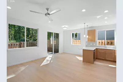 2260 NE 207th Pl, Fairview, OR 97024 - Photo 9