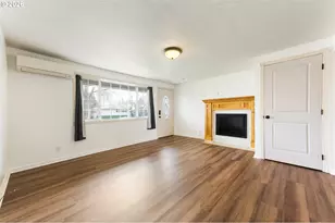 1310 W Quinalt St, Springfield, OR 97477 - Photo 9