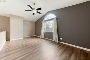 1310 W Quinalt St, Springfield, OR 97477 - Photo 27