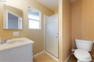 1310 W Quinalt St, Springfield, OR 97477 - Photo 45