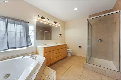 1310 W Quinalt St, Springfield, OR 97477 - Photo 29