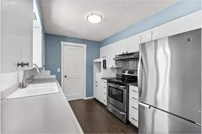 1128 S 11th St, Cottage Grove, OR 97424 - Photo 9