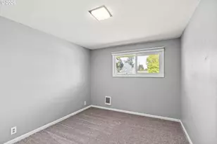 1128 S 11th St, Cottage Grove, OR 97424 - Photo 13
