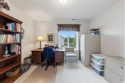 310 NW Foxglove St, Dallas, OR 97338 - Photo 37
