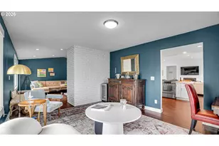 17920 Meadowlark Ln, Lake Oswego, OR 97034 - Photo 21