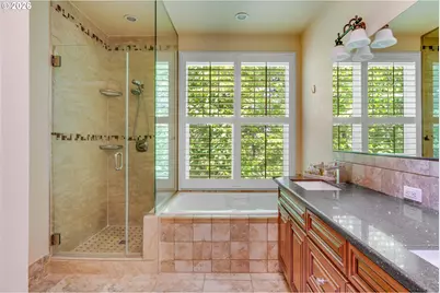 4798 Auburn Ln, Lake Oswego, OR 97035 - Photo 29