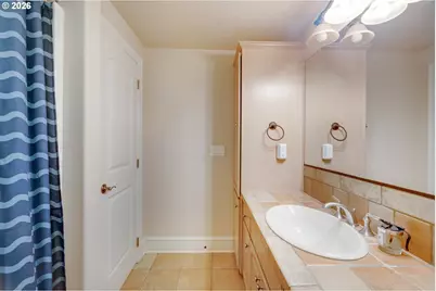 4798 Auburn Ln, Lake Oswego, OR 97035 - Photo 21