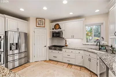 875 NW Pebble Beach Way, Beaverton, OR 97006 - Photo 11