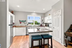 1728 SE Cutter Ln, Vancouver, WA 98661 - Photo 5