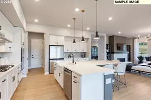 441 W Ivy St, Washougal, WA 98671 - Photo 9