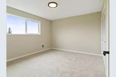 2617 E McLoughlin Blvd, Vancouver, WA 98661 - Photo 13