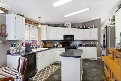 2120 Robins Ln SE #26, Salem, OR 97306 - Photo 17