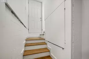 4914 Northeast Pacific Street, Portland, OR 97213 - Photo 31