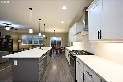 2332 Veneta Ave S, Salem, OR 97306 - Photo 35