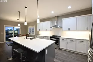 2332 Veneta Ave S, Salem, OR 97306 - Photo 7