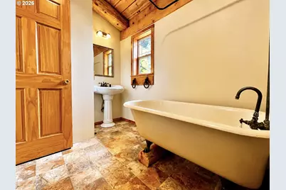 7857 Skyline Rd, The Dalles, OR 97058 - Photo 17