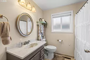 105 Polk Ave, La Grande, OR 97850 - Photo 9