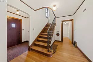 1230 SE Barnes Rd, Gresham, OR 97080 - Photo 9