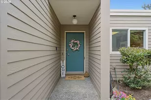 16545 SW Monterey Ln, Portland, OR 97224 - Photo 5