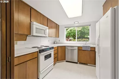 16545 SW Monterey Ln, Portland, OR 97224 - Photo 13