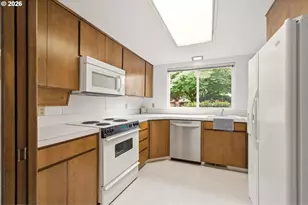 16545 SW Monterey Ln, Portland, OR 97224 - Photo 13
