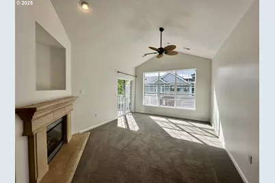 6735 Summerlinn Way, West Linn, OR 97068 - Photo 5