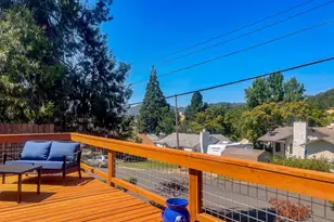 1389 NE Brooklyn Ave, Roseburg, OR 97470 - Photo 5