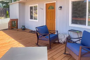 1389 NE Brooklyn Ave, Roseburg, OR 97470 - Photo 7