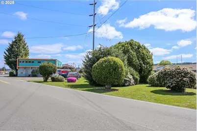 2213 Winchester Ave, Reedsport, OR 97467 - Photo 23