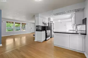 620 SW Orchid St, Portland, OR 97219 - Photo 13