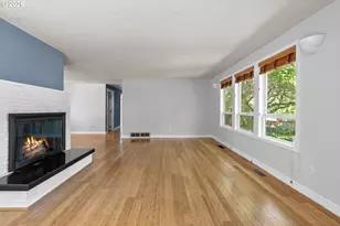 620 SW Orchid St, Portland, OR 97219 - Photo 5